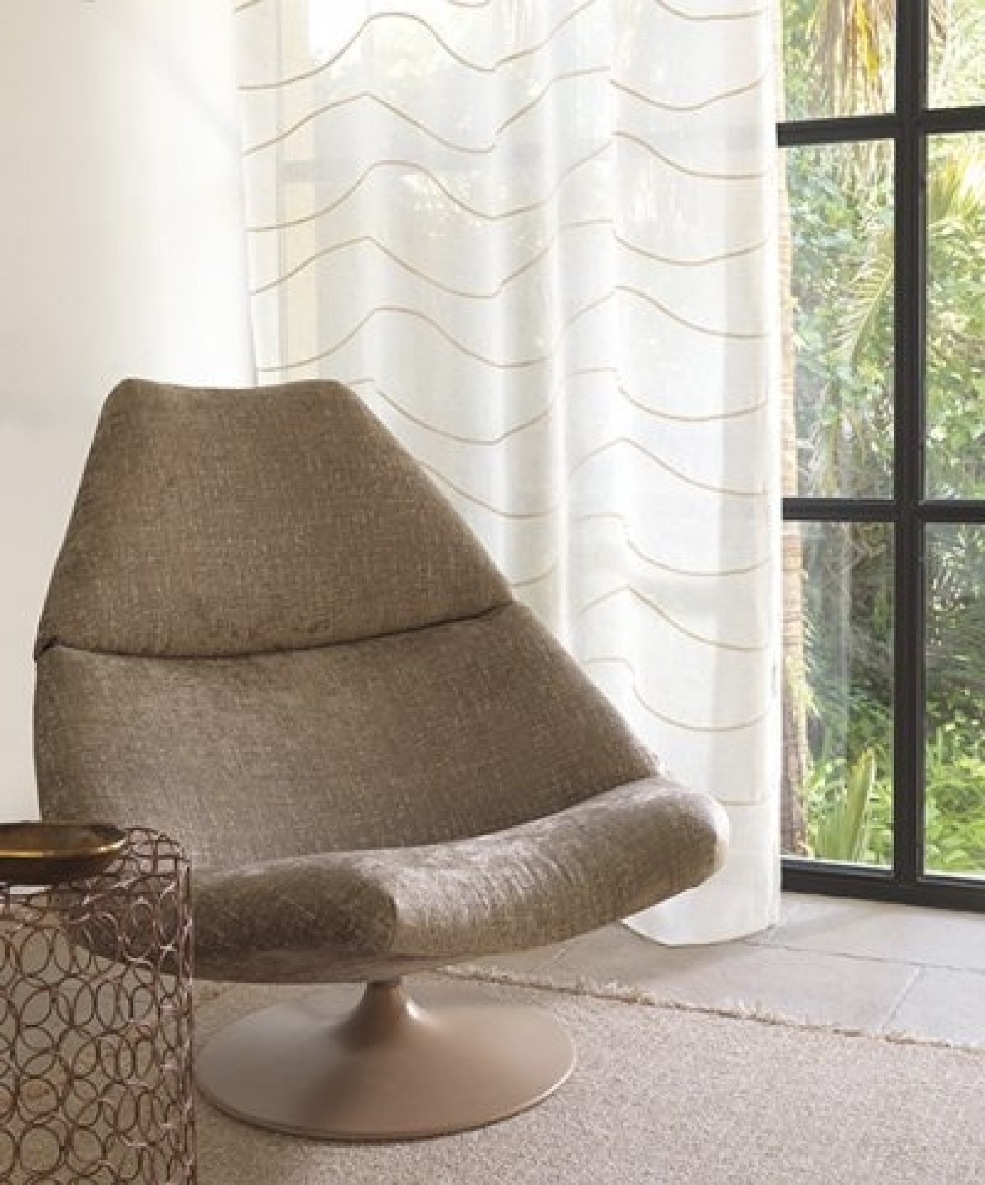 Artifort stoel met Chivasso bekleding